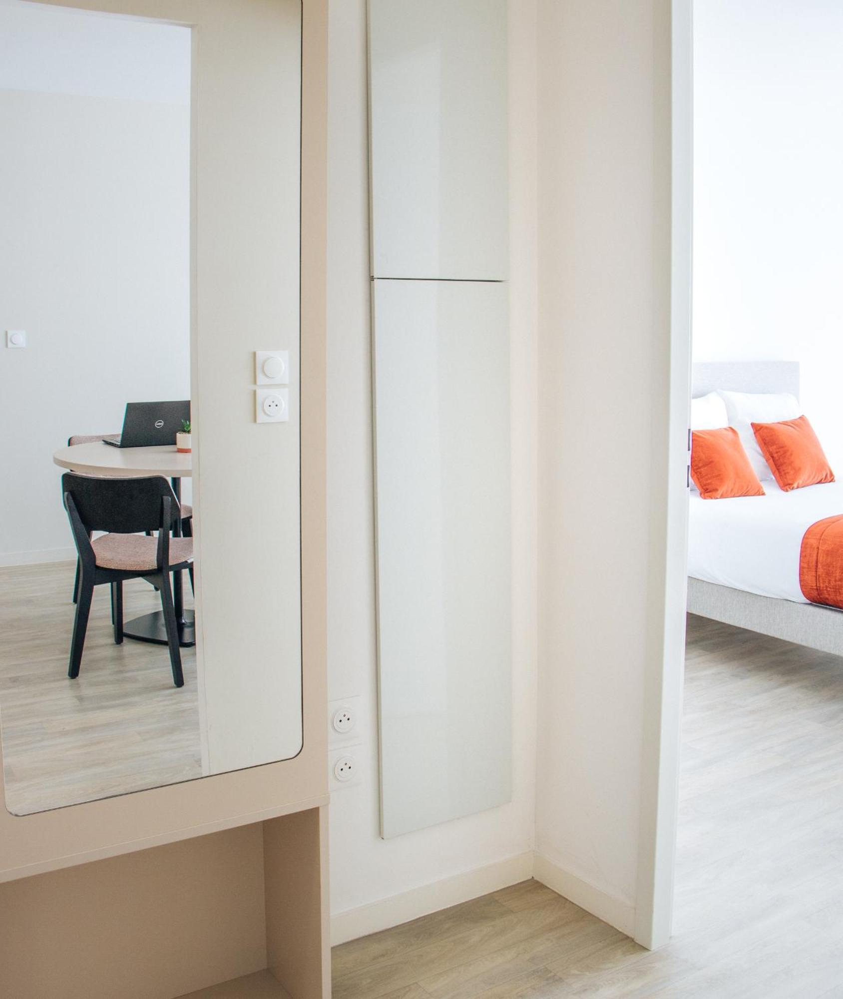 Twenty Business Flats Lille - Bayard Aparthotel Екстериор снимка